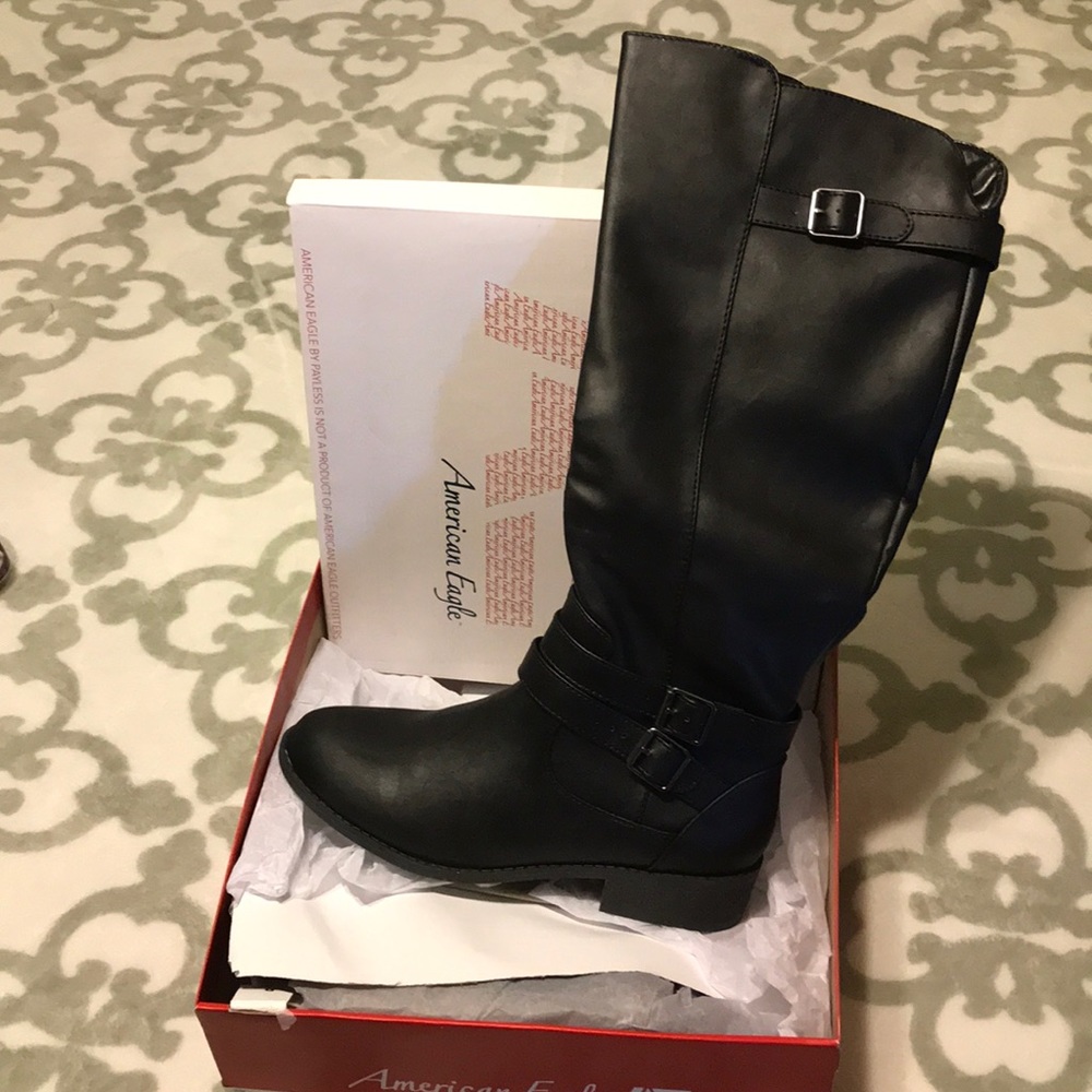 NEW IN BOX Boots